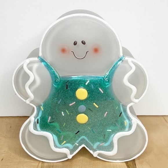 Holiday Frosted‎ Nesting Gingerbread Men  Set of 3 - Picture 1 of 9